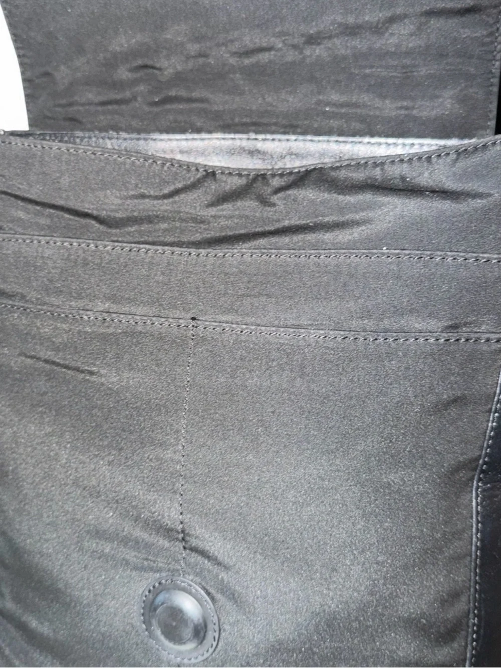 Bally Authentic Nylon/leather Black Crossbody Shoulder Bag